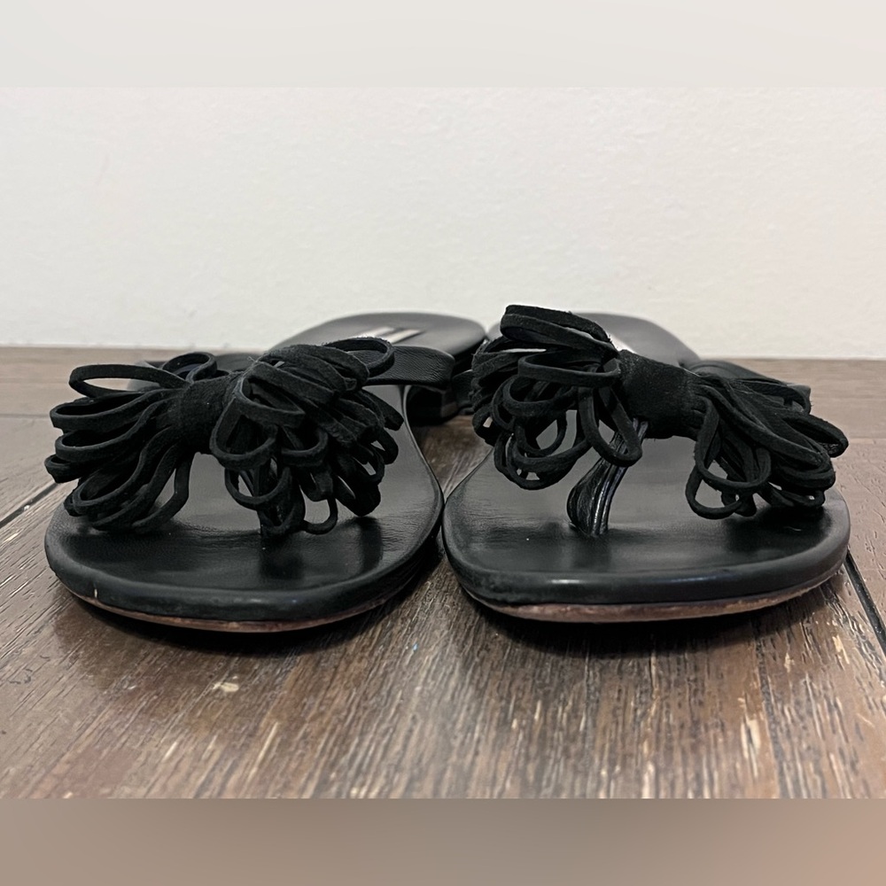 Manolo Blahnik Black Leather Bow Accents Sandals size 37 Women’s US size 7 - Picture 7 of 12
